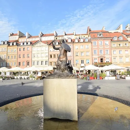 Elegant Market Square * Warsaw