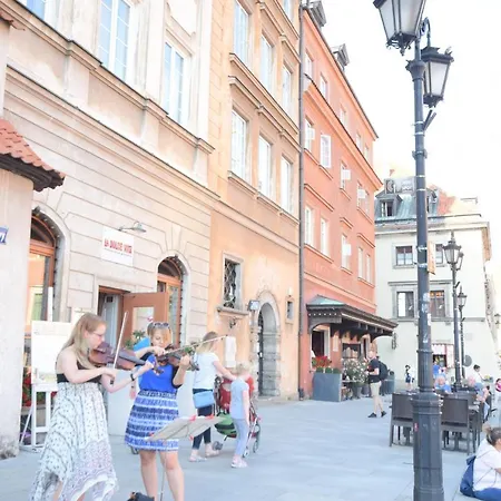 Elegant Market Square Apartment Warsaw
