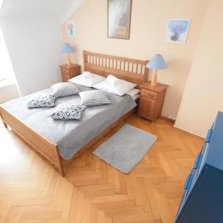Apartment Elegant Market Square Warsaw