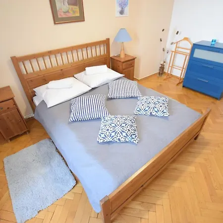 Elegant Market Square Apartment