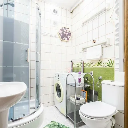 Elegant Market Square Apartment Warsaw